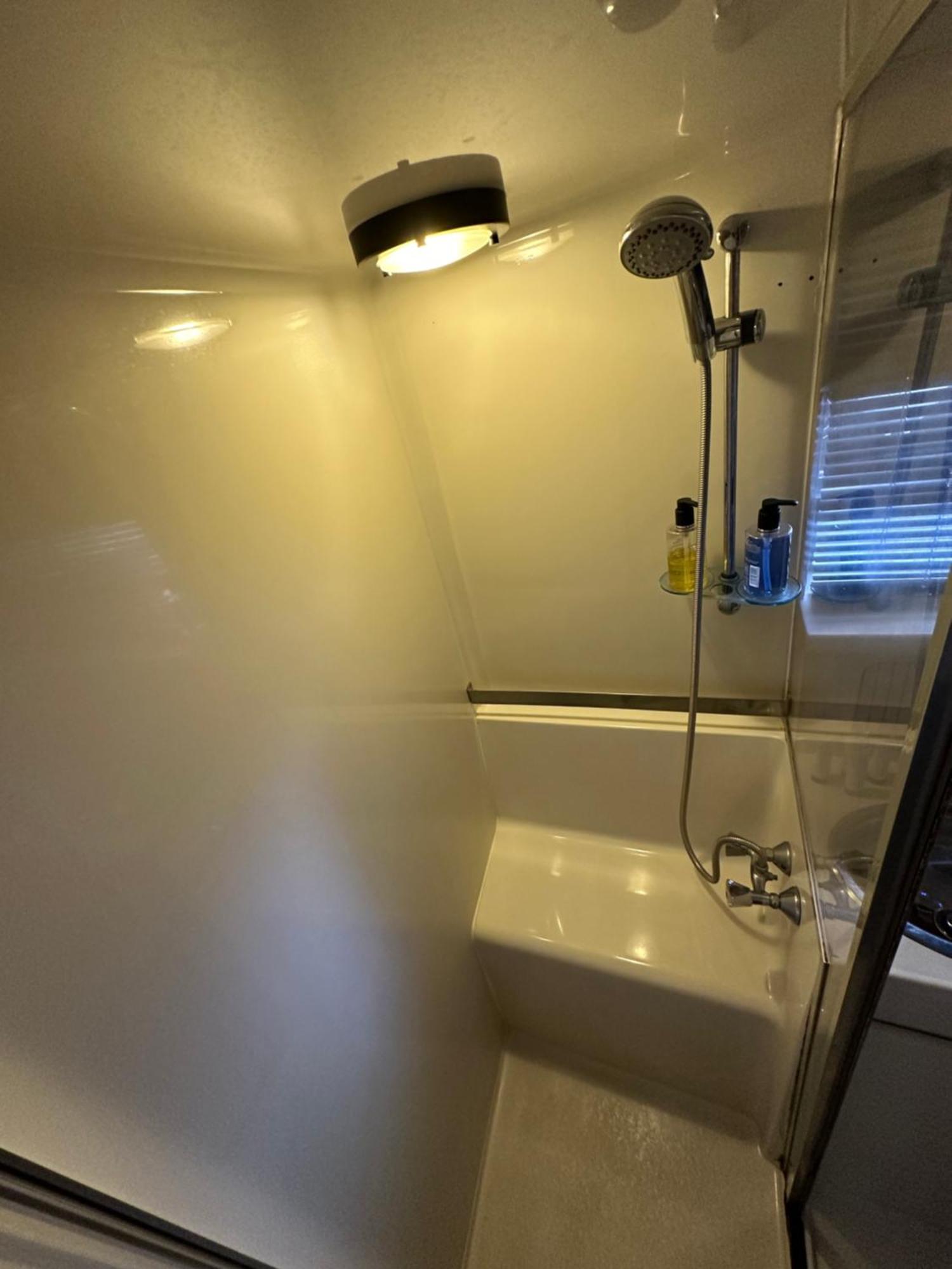 Yacht "X" - 44 Foot Modern Yacht On 5 Star Ocean Village Marina - Minutes Away From City Centre And Cruise Terminals, Free Parking ,Spa Package Available! Southampton Exterior foto